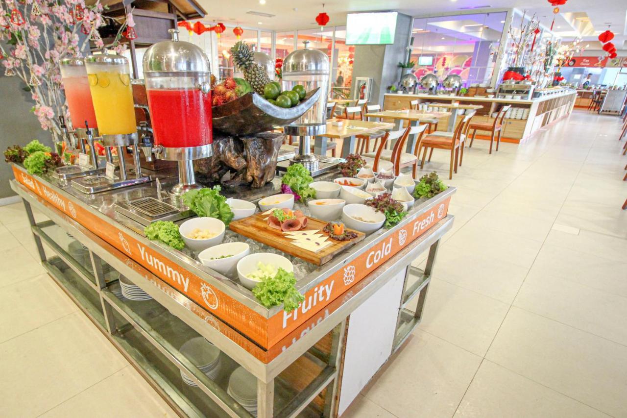 Harris Hotel Pontianak Dış mekan fotoğraf